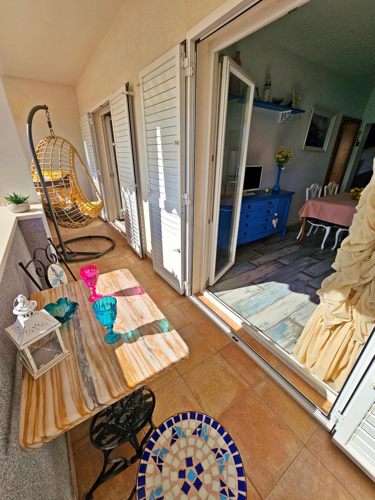 Apartments Tempera By The Beach Split Room photo